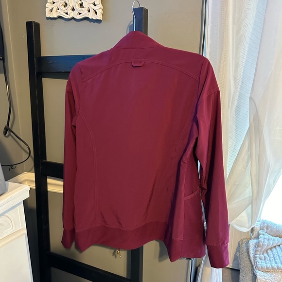 Cherokee scrub jacket - Picture 5 of 7